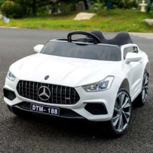 Детски автомобил на акумулатор Mercedes White